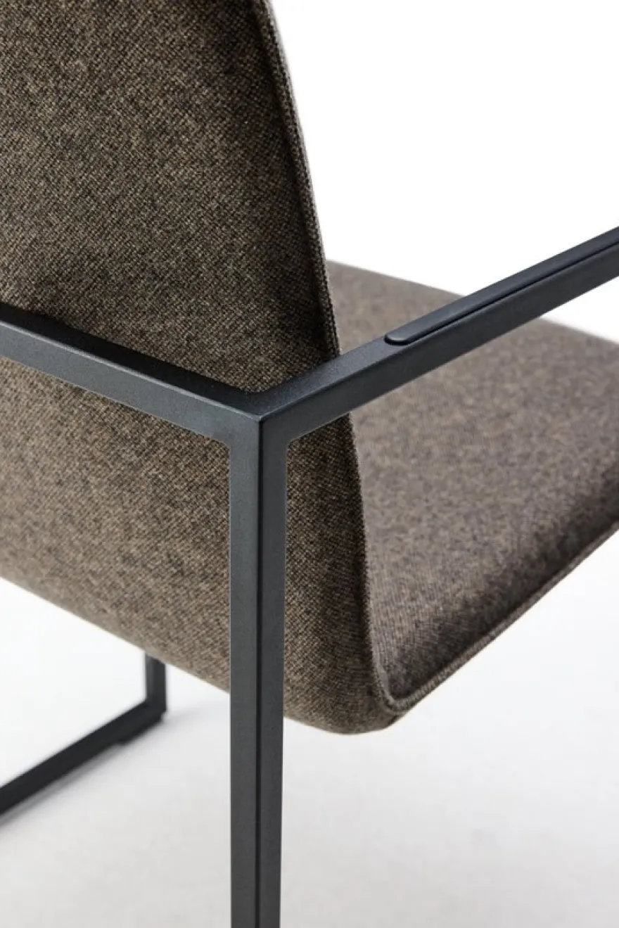 Arco Frame Friendly Eetkamerstoel