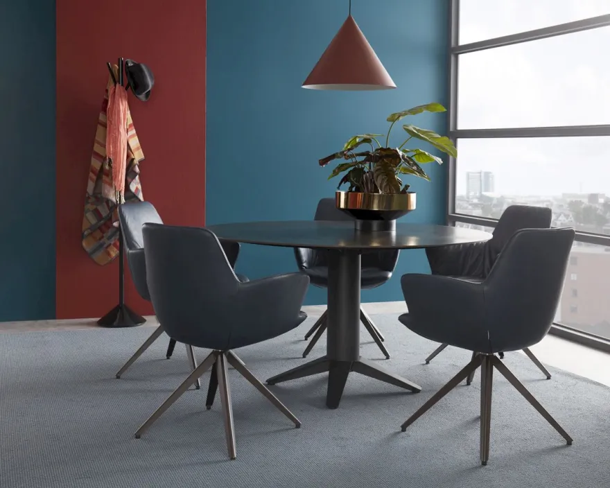 Bert Plantagie Table Talk Eettafel