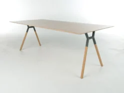Bert Plantagie Table Talk Eettafel