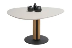 Bree's New World Steely Eettafel