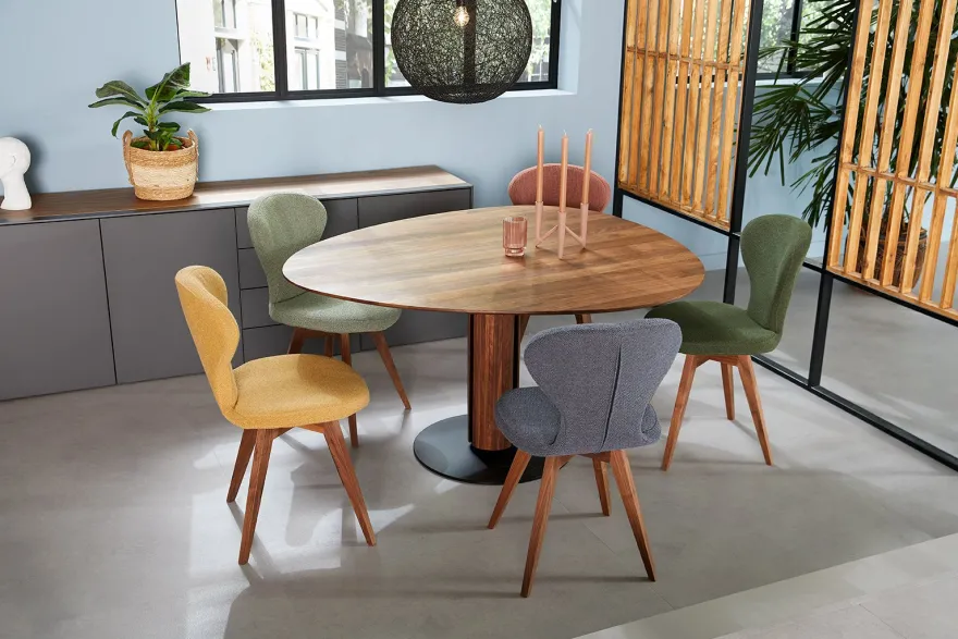 Bree's New World Steely Eettafel