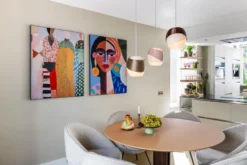 Bree's New World Steely Eettafel
