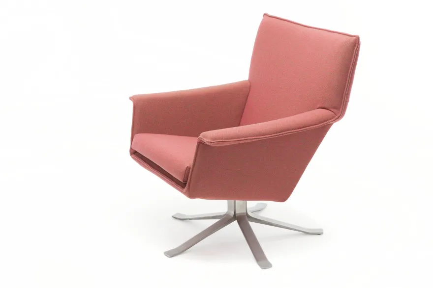 Design on Stock Djenne Draaifauteuil