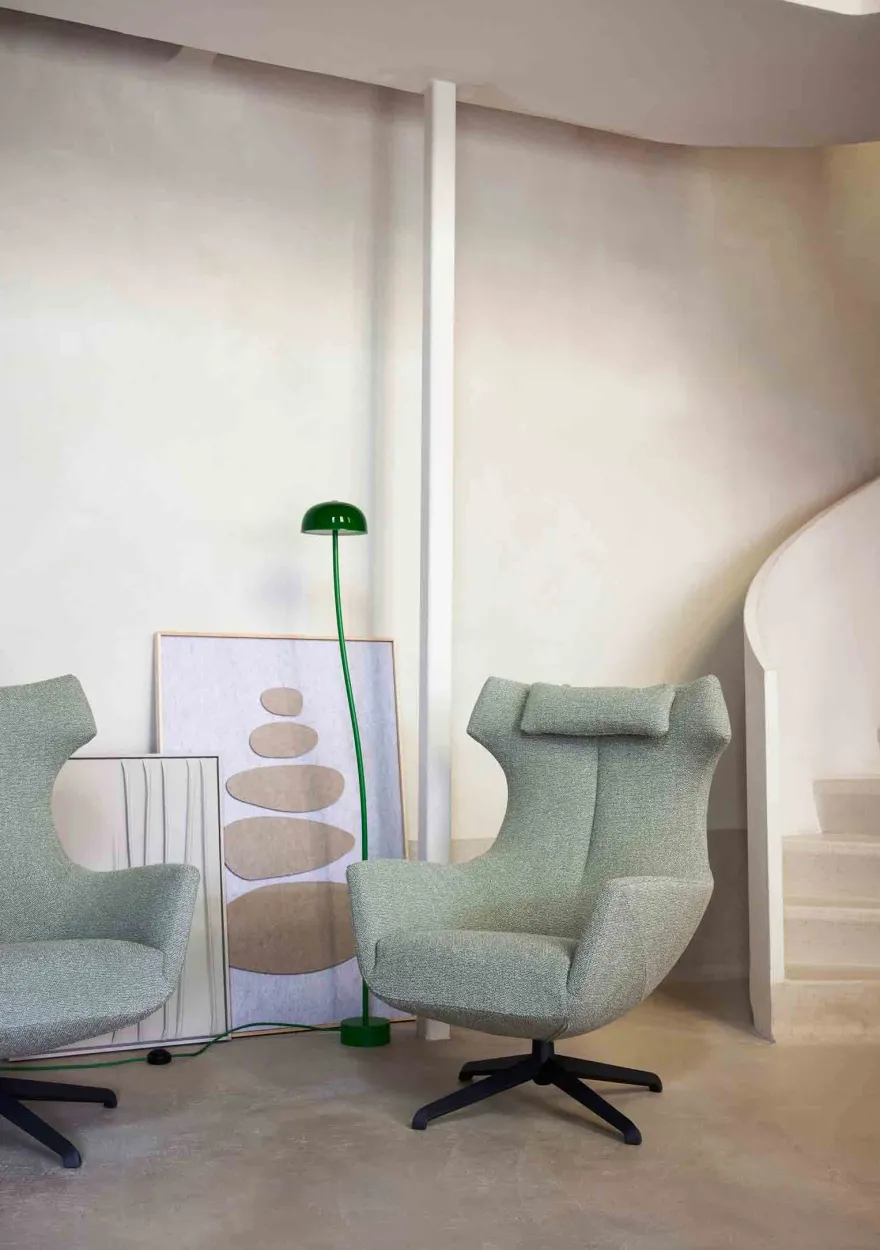 Design on Stock Nosto Fauteuil