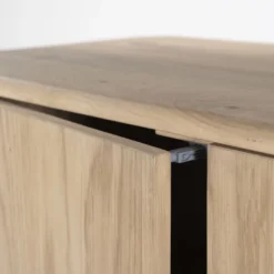 Eleonora Harvey Kabinet