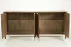 Eleonora Jake Dressoir