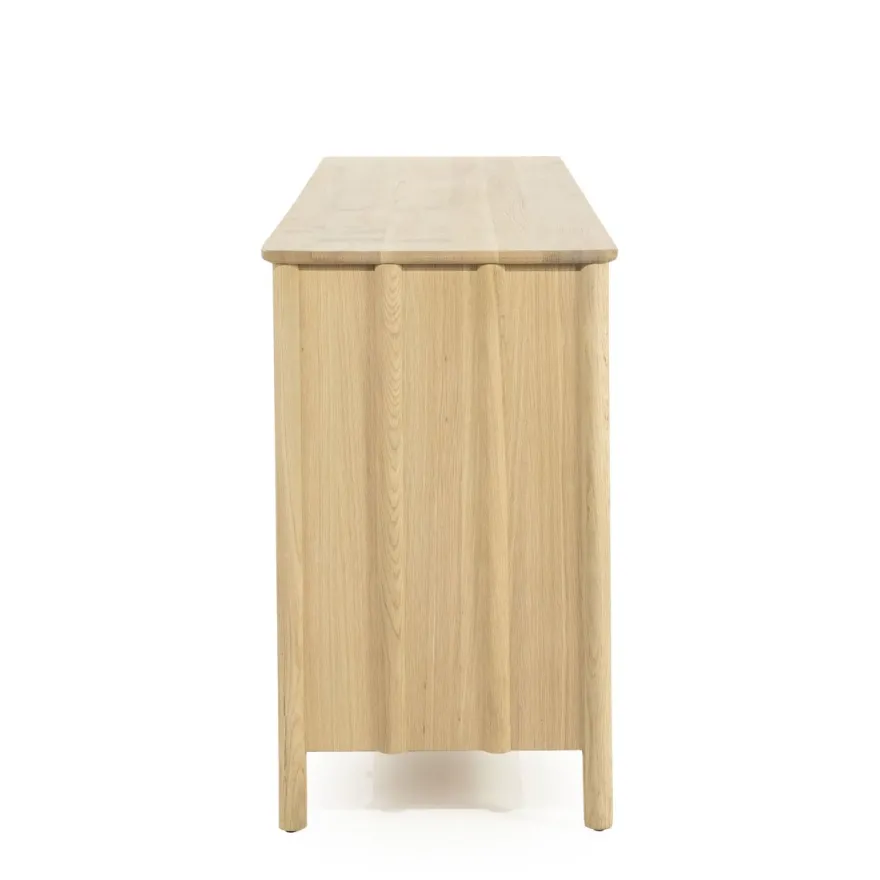 Eleonora Jake Dressoir