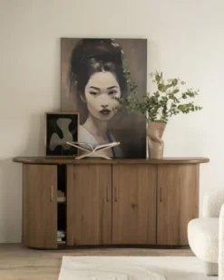 Eleonora Josh Dressoir