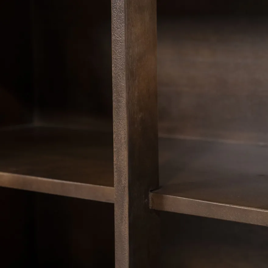 Eleonora Lio Dressoir