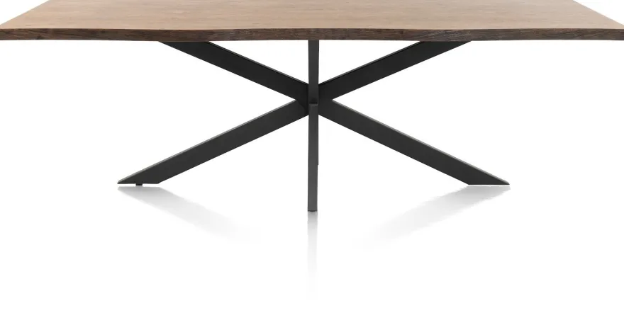 Henders en Hazel Carreras Eettafel