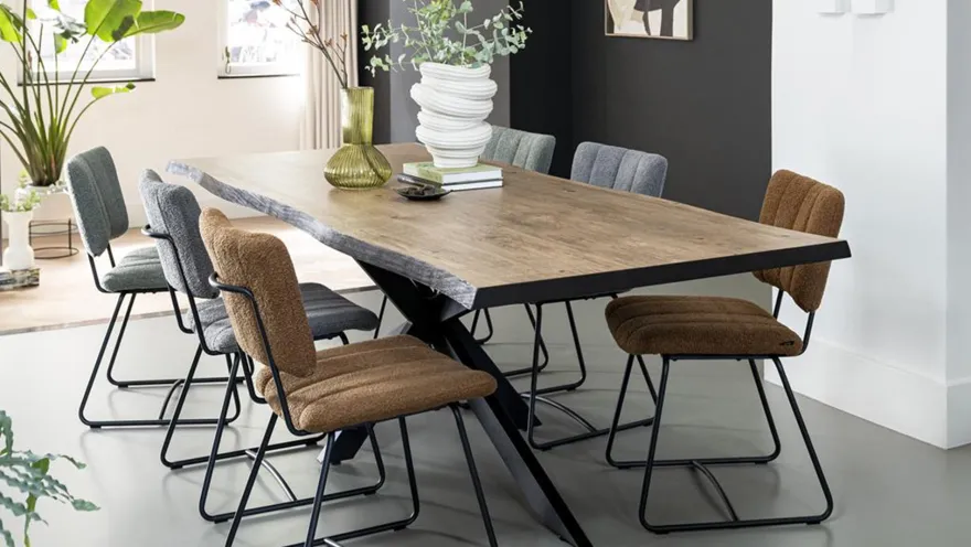 Henders en Hazel Carreras Eettafel