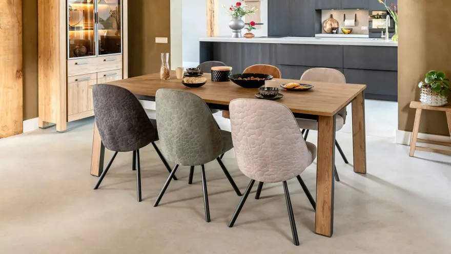 Henders en Hazel Delmonte Eettafel