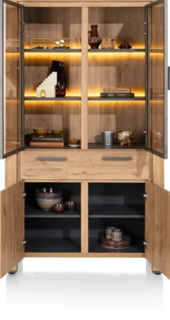 Henders en Hazel Delmonte Vitrinekast