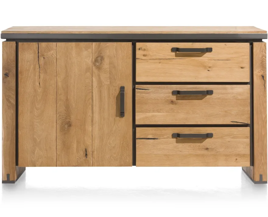 Henders en Hazel Farmland Dressoir