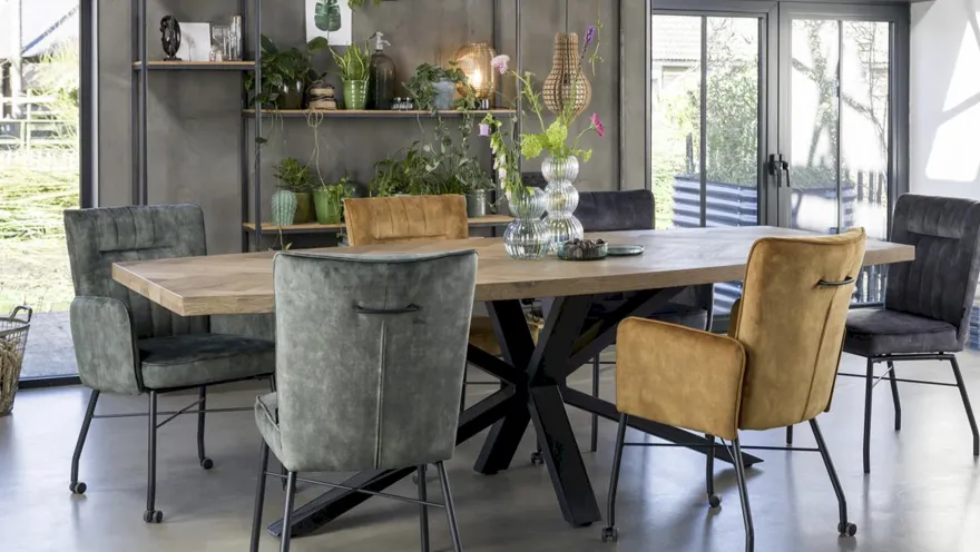 Henders en Hazel Metaluxe Eettafel