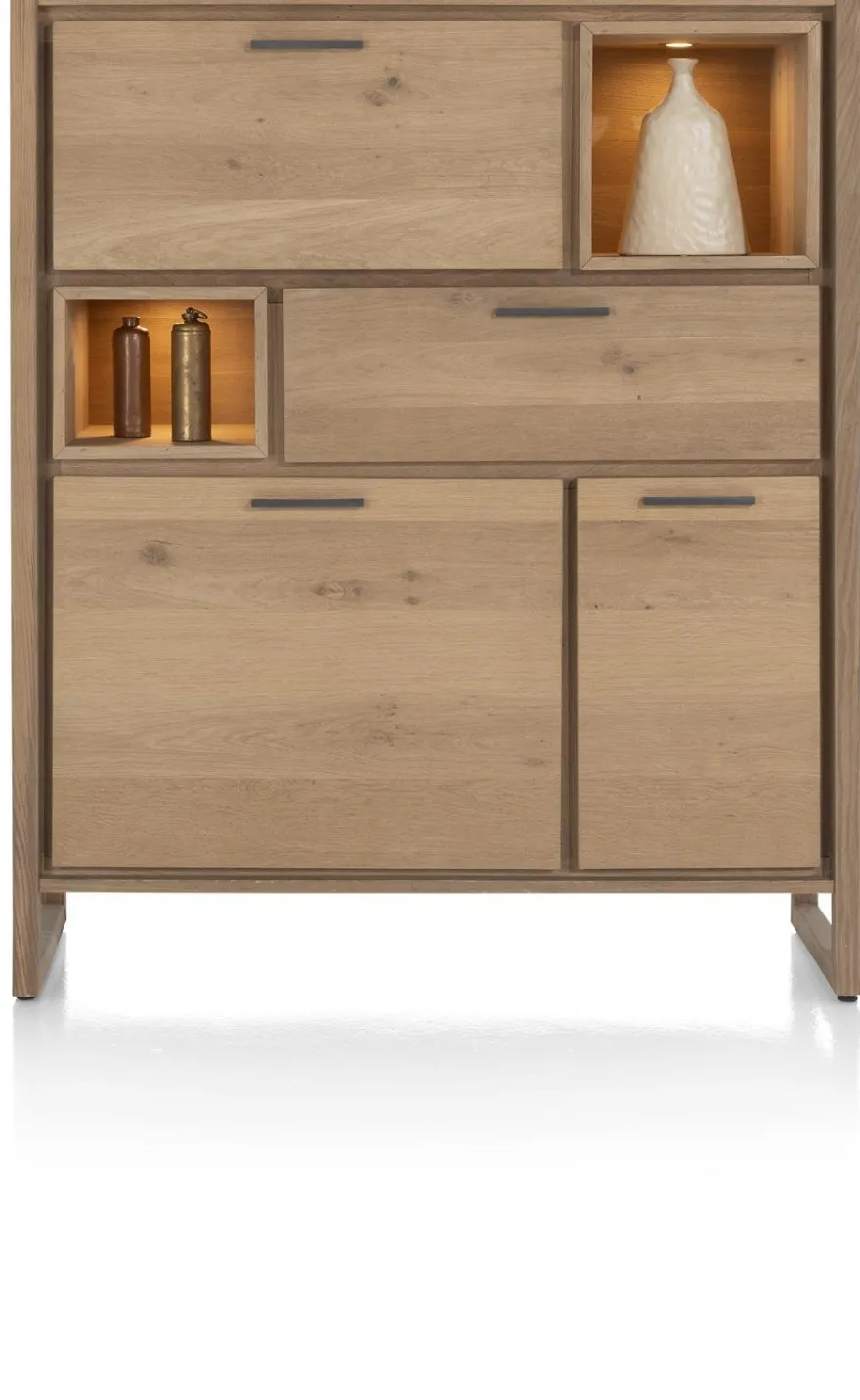 Henders en Hazel Nystead Highboard