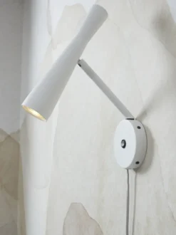 It's about RoMi Bordeaux Wandlamp