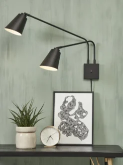 It's about RoMi Bremen 2 spots Wandlamp