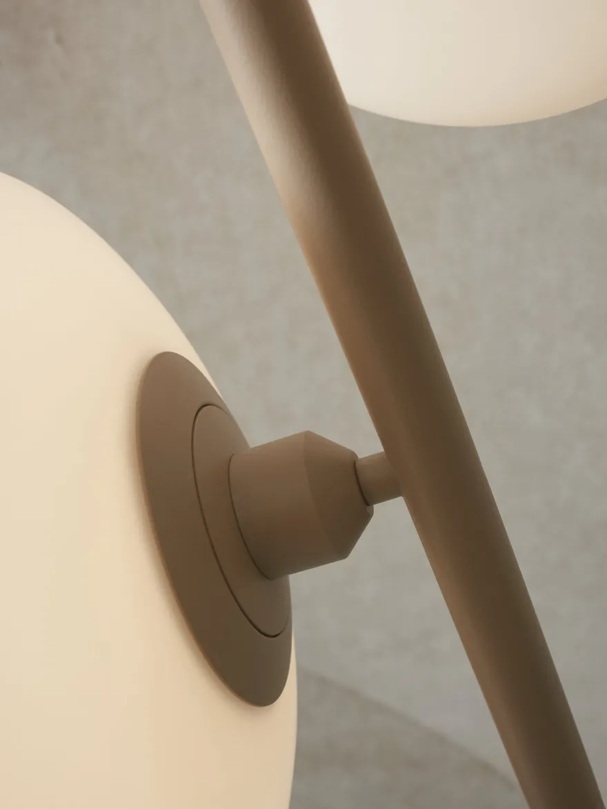 It's about RoMi Sapporo Vloerlamp