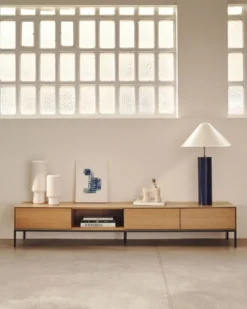 Kave Home Vedrana Eiken Tv-meubel
