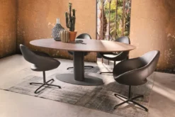 Metaform Orfis Eettafel