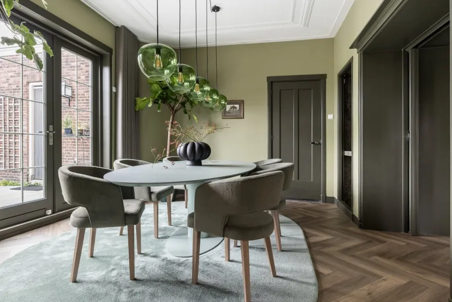 Metaform Orfis Eettafel