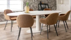 Metaform Orfis Eettafel
