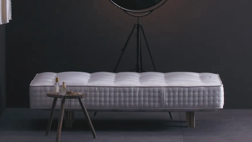 Schramm Divina Matras