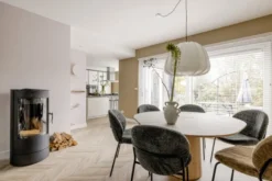 Skovby SM33 Uitschuiftafel