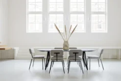 Studio HENK Butterfly Plat Ovaal Eettafel
