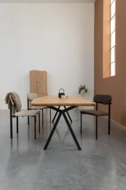 Studio HENK Oblique Armstoel