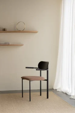 Studio HENK Oblique Armstoel