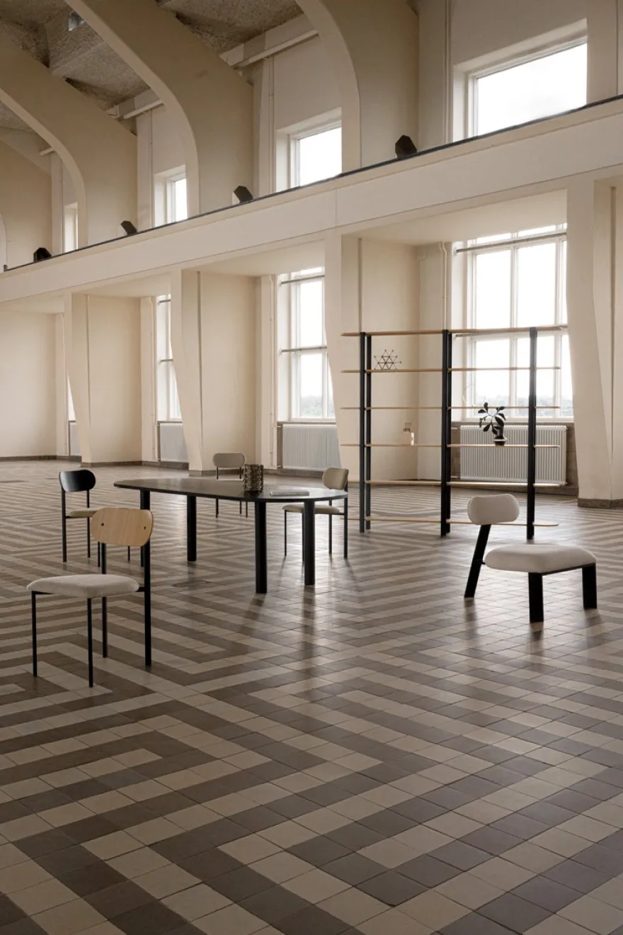 Studio HENK Oblique Eetkamerstoel