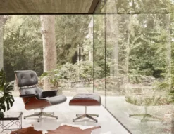 Vitra Eames Lounge Chair & Hocker
