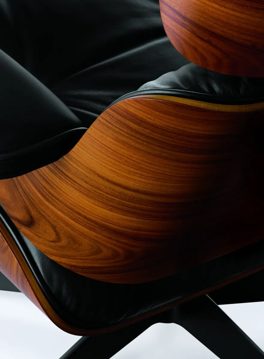 Vitra Eames Lounge Chair & Hocker
